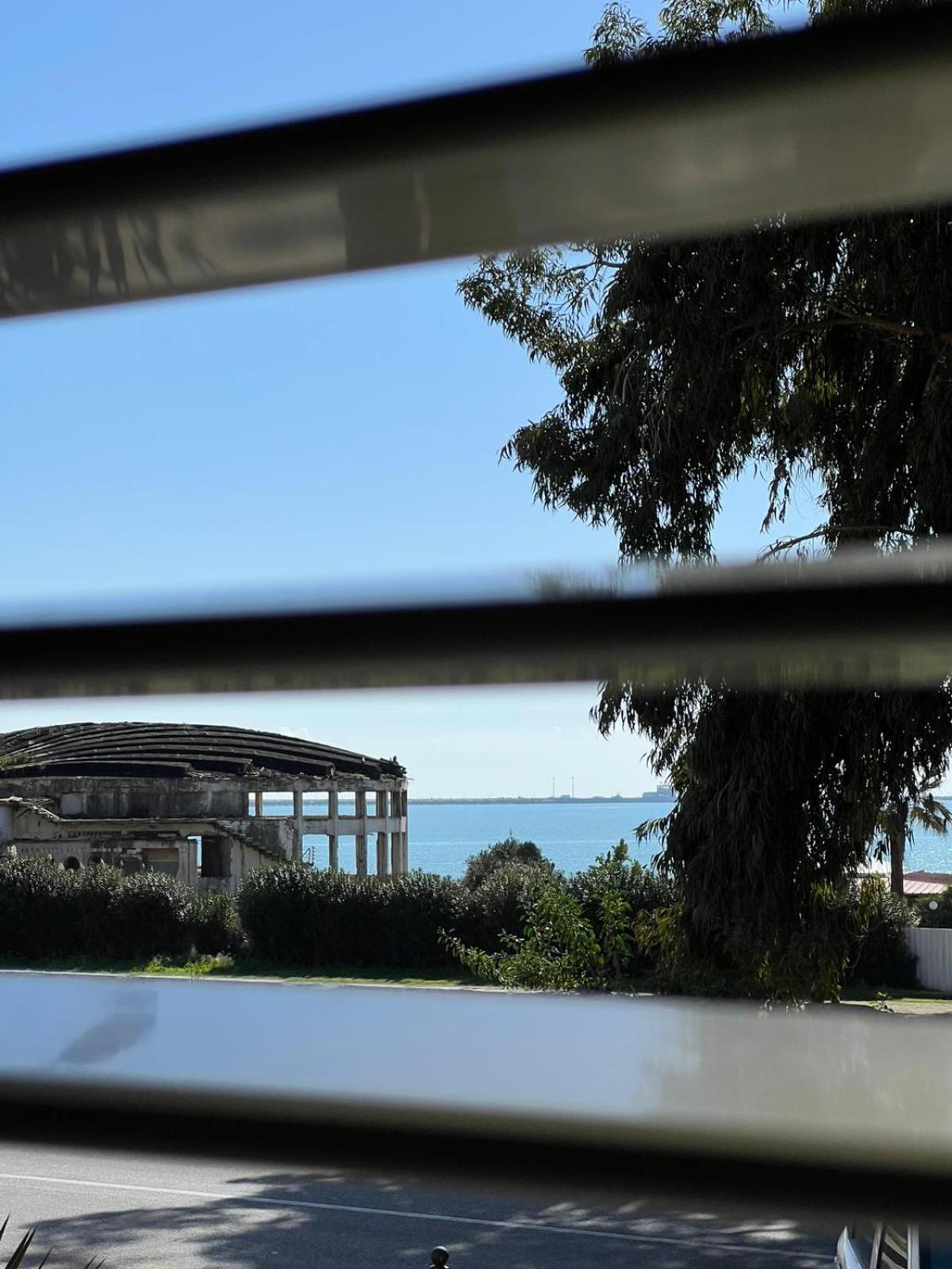 In Riva Al Mare Bed & Breakfast Gela Exterior photo